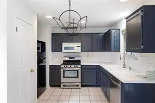 9125 Vigen Cir, Austin, TX 78748 - Photo 8