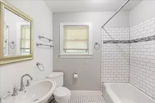 3710 Hollywood Ave, Austin, TX 78722 - Photo 24