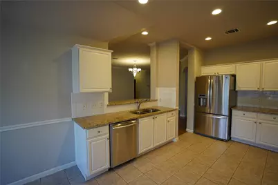 5702 Fitchwood Lane, Austin, TX 78749 - Photo 6