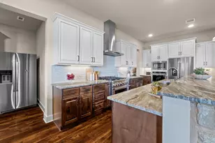 18817 Hidden Ridge Pl, Jonestown, TX 78645 - Photo 12