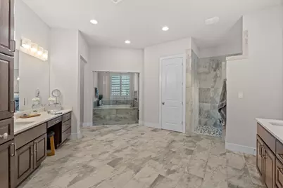 18817 Hidden Ridge Place, Jonestown, TX 78645 - Photo 18