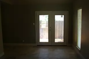 4715 Red River St, Austin, TX 78751 - Photo 4