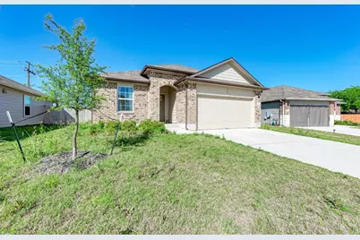 303 Abbey Lane, Lockhart, TX 78644 - Photo 2