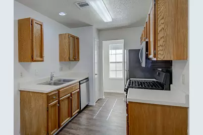 8118 W Gate Boulevard #B, Austin, TX 78745 - Photo 8