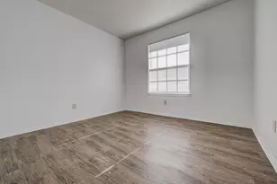 8118 West Gate Blvd, Austin, TX 78745 - Photo 12