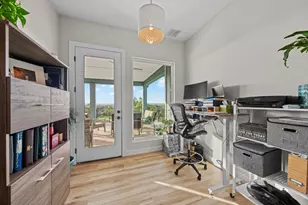 554 Seven Falls Dr, Fredericksburg, TX 78624 - Photo 12