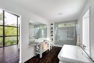 1700 S 6th St, Austin, TX 78704 - Photo 18