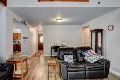 147 Deer Run Drive, Cedar Creek, TX 78612 - Photo 6
