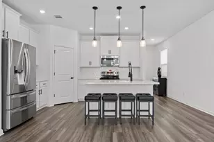 126 Unakite Trl, Liberty Hill, TX 78642 - Photo 12