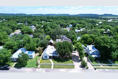 410 E Schubert Street, Fredericksburg, TX 78624 - Photo 18