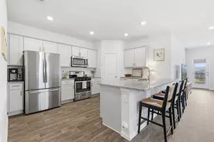 128 Finley Rae Dr, Georgetown, TX 78626 - Photo 4