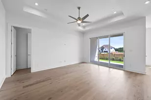 1317 Sweet Violet Dr, Leander, TX 78641 - Photo 4