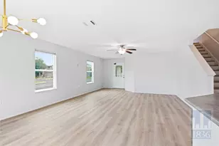 9000 Norwich Castle Dr, Austin, TX 78747 - Photo 8