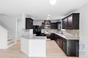 9000 Norwich Castle Dr, Austin, TX 78747 - Photo 12