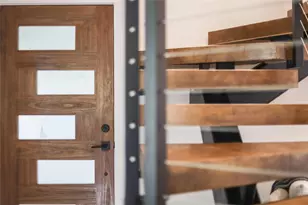 1111 W Annie St, Austin, TX 78704 - Photo 4