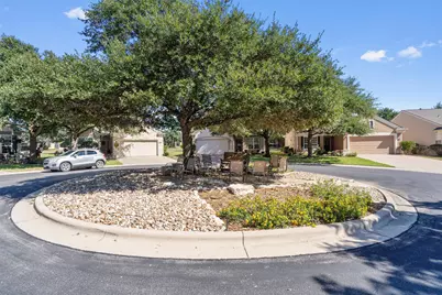 106 Hummingbird Cove, Georgetown, TX 78633 - Photo 2