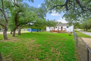 2110 Spring Valley Dr, Dripping Springs, TX 78620 - Photo 36
