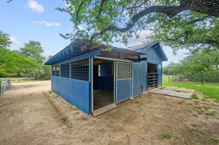 2110 Spring Valley Dr, Dripping Springs, TX 78620 - Photo 38