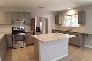 11208 Blairview Ln, Austin, TX 78748 - Photo 6