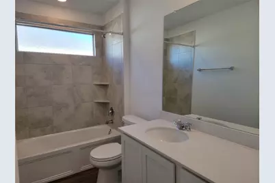 105 Ulmus Street, Hutto, TX 78634 - Photo 8