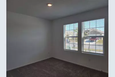 105 Ulmus Street, Hutto, TX 78634 - Photo 6