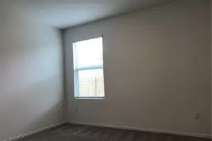107 Ozark Dr, Hutto, TX 78634 - Photo 16