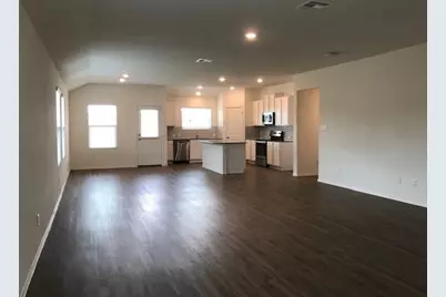 107 Ozark Drive, Hutto, TX 78634 - Photo 2