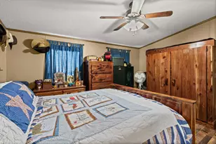 864 Rolling Oaks Dr, Luling, TX 78648 - Photo 12