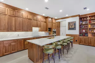 3705 Gilbert St, Austin, TX 78703 - Photo 12