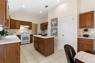 303 Sycamore Dr, Cedar Park, TX 78613 - Photo 8