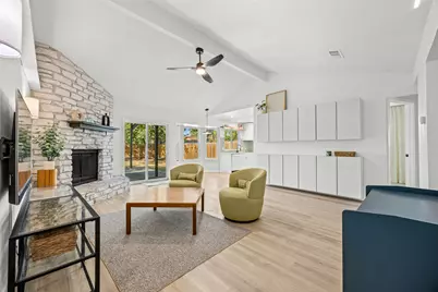 4703 Candletree Lane, Austin, TX 78744 - Photo 8
