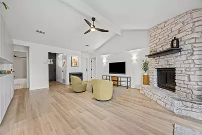 4703 Candletree Lane, Austin, TX 78744 - Photo 18