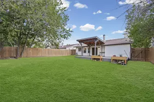 4703 Candletree Ln, Austin, TX 78744 - Photo 16