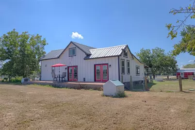 2666 County Road 247, Moulton, TX 77975 - Photo 16