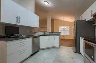 12320 Thompkins Dr, Austin, TX 78753 - Photo 8