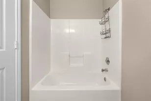 2904 Kestrel Dr, Austin, TX 78745 - Photo 18