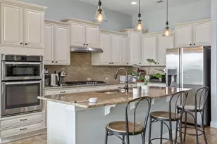 15904 Jeffs Ln, Austin, TX 78717 - Photo 12