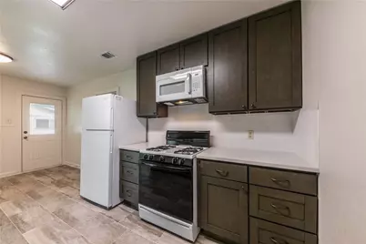 1113 Sycamore Street, San Marcos, TX 78666 - Photo 16