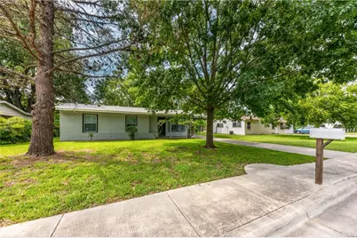 1113 Sycamore Street, San Marcos, TX 78666 - Photo 2