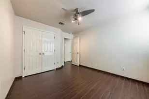 207 Baldwin St, Hutto, TX 78634 - Photo 8