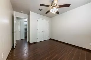 207 Baldwin St, Hutto, TX 78634 - Photo 10