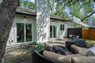 9111 Hazelhurst Dr, Austin, TX 78729 - Photo 26