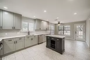 11101 Country Knoll, Austin, TX 78750 - Photo 10