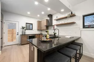 6309 Walnut Hills Dr, Austin, TX 78723 - Photo 4