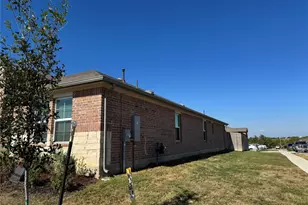 19516 Ann Richards Ave, Manor, TX 78653 - Photo 34