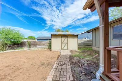 2804 Sissinghurst Drive, Austin, TX 78745 - Photo 32