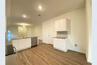 529 Greatest Gift Way, Jarrell, TX 76537 - Photo 12