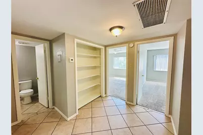 601 W 11th Street #225, Austin, TX 78701 - Photo 8