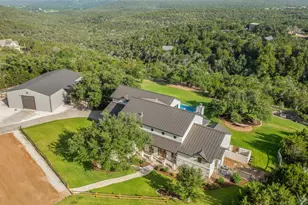 1302L Sparrow Ln, Austin, TX 78734 - Photo 2