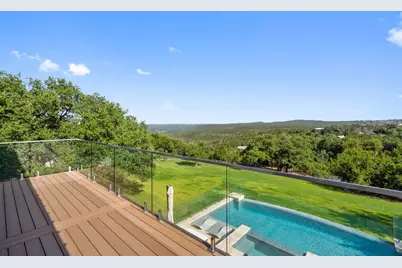 1302L Sparrow Lane, Austin, TX 78734 - Photo 30